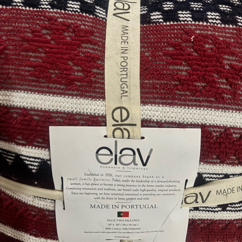 Elav homeward & Trimmings  pack of Two Pillows